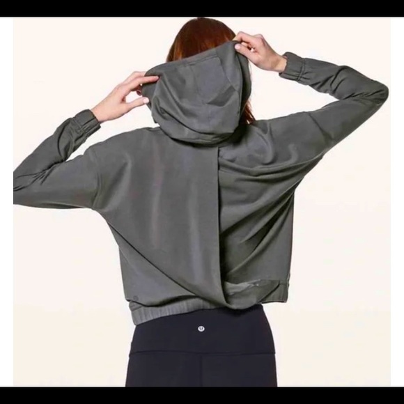 lululemon athletica Tops - Lululemon Women's Twisted And Tucked Pullover Open Back Hoodie Gray Size 6
